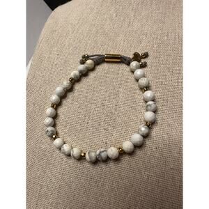 Gorjana Power Gemstone Beaded Bracelet Howlite Beads 14K Gold Plated White Gray